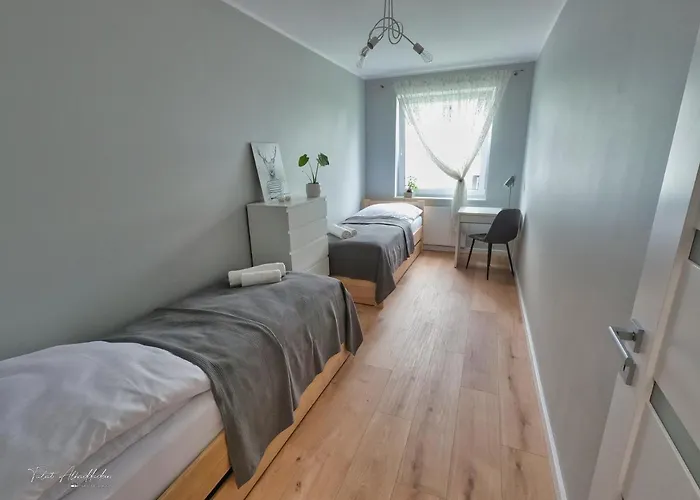 Honoratka アパート イェレニャ・グーラ